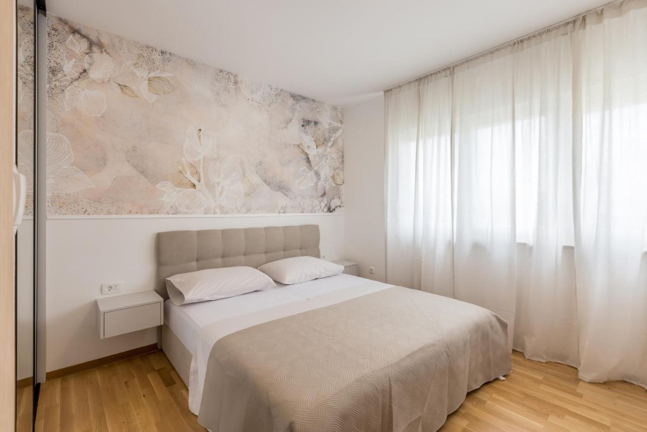 Apartment Dolce D Kastela Exterior photo