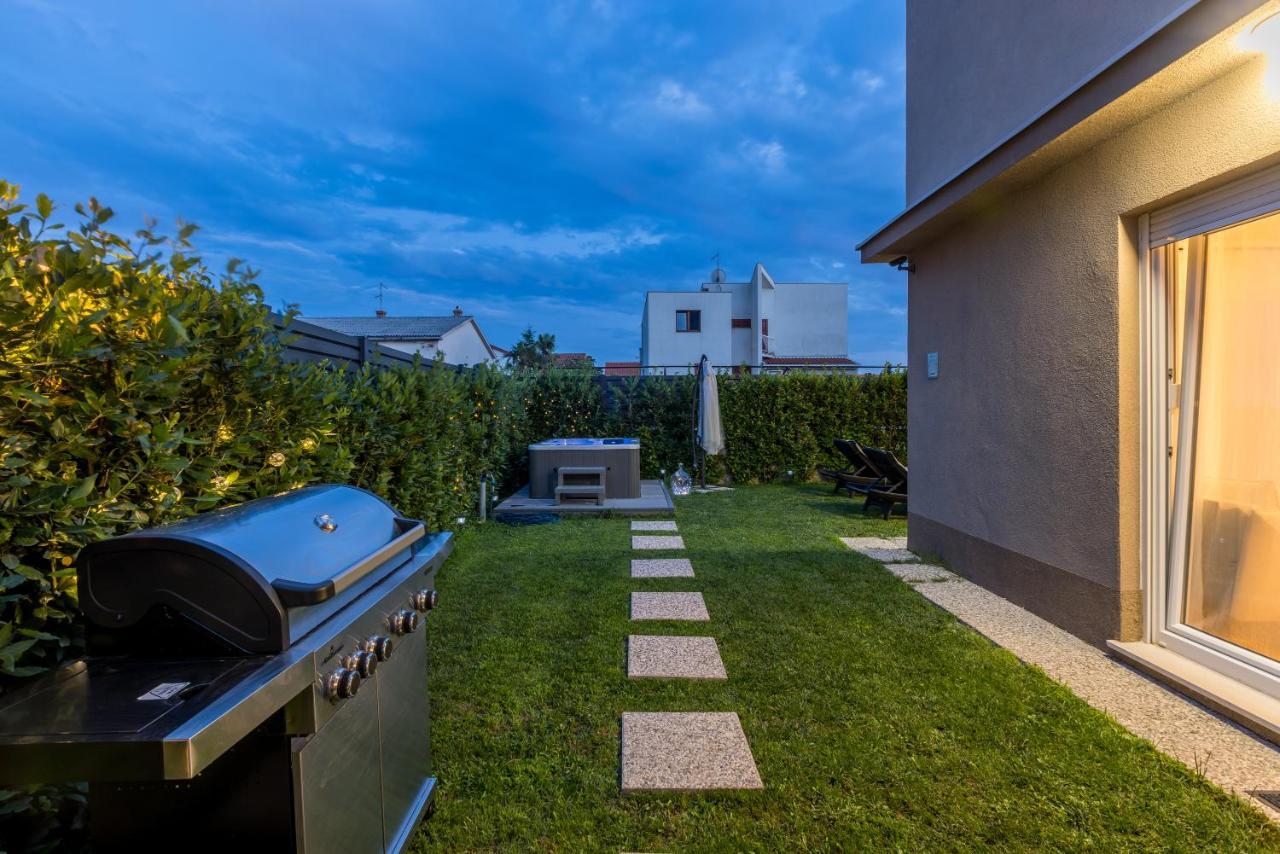 Apartment Dolce D Kastela Exterior photo
